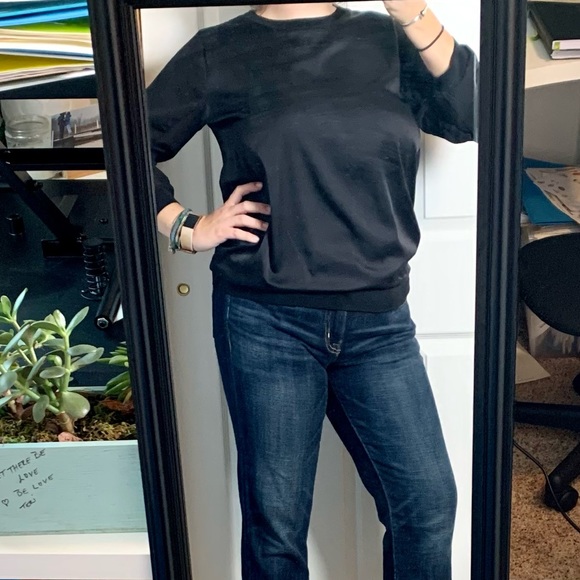 Mesh Back Blouse - Picture 4 of 4